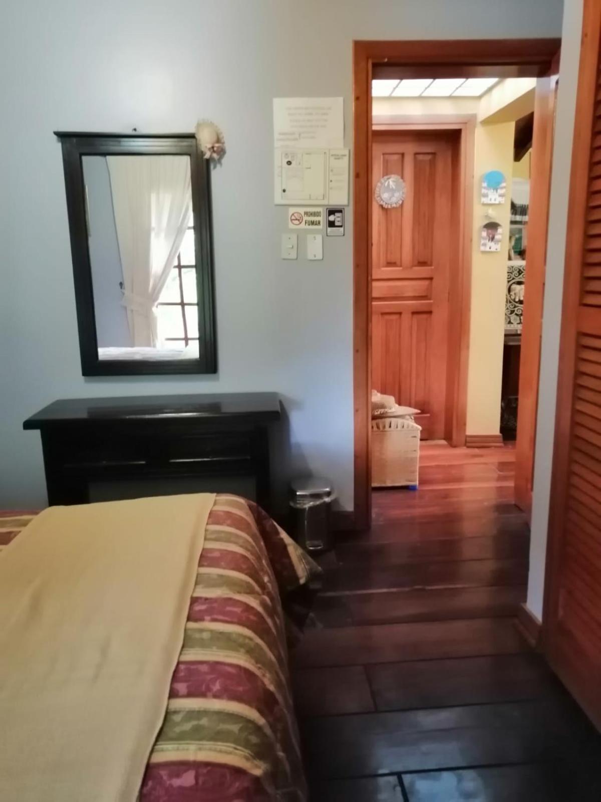 Hostal Saint Mary'S Tababela Εξωτερικό φωτογραφία