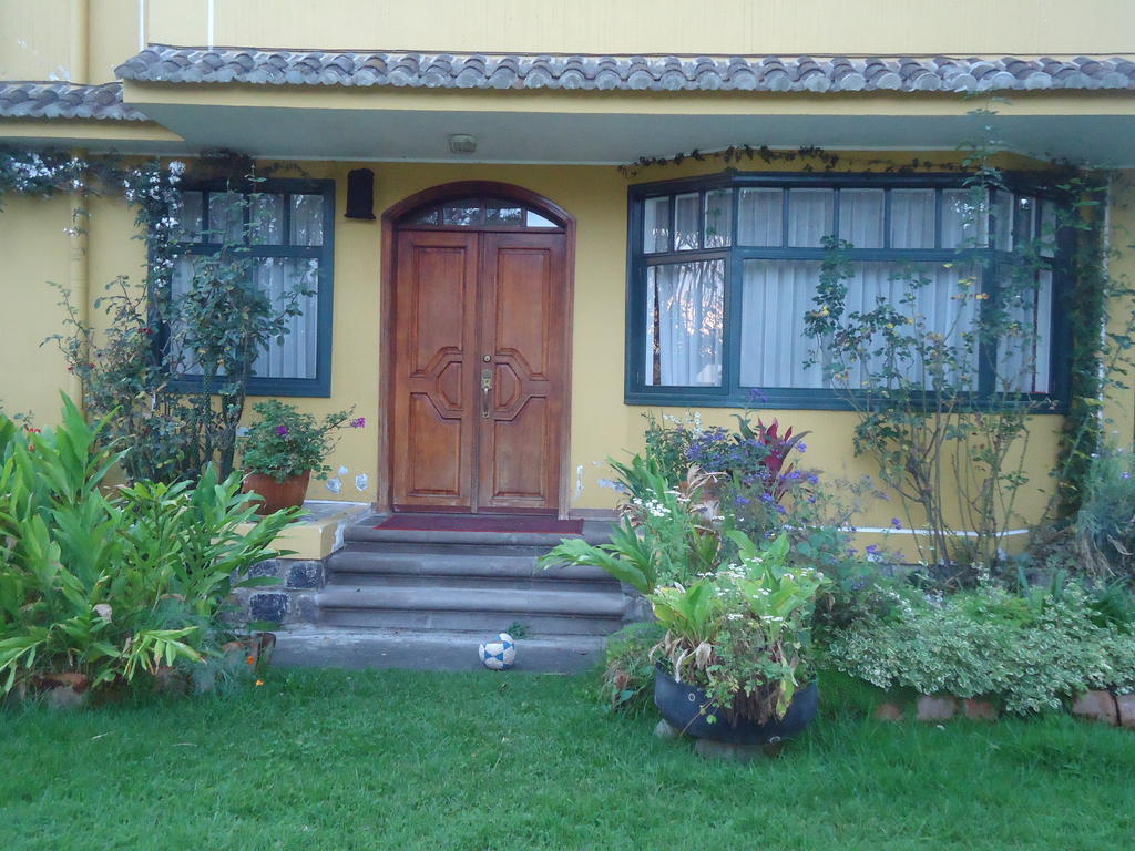 Hostal Saint Mary'S Tababela Εξωτερικό φωτογραφία