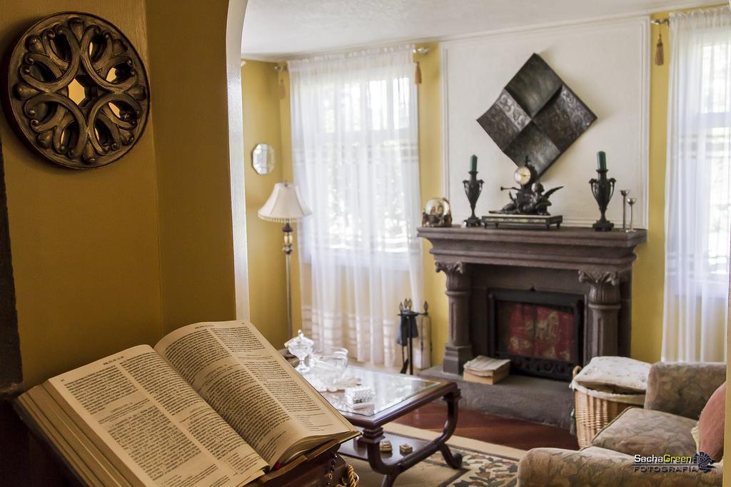 Hostal Saint Mary'S Tababela Εξωτερικό φωτογραφία