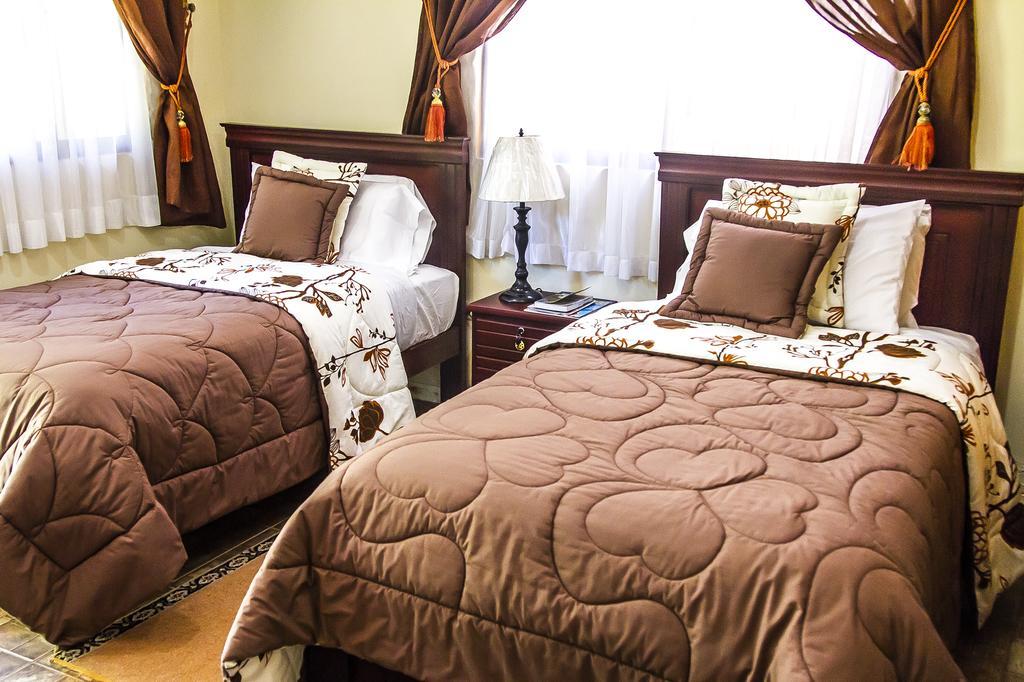 Hostal Saint Mary'S Tababela Εξωτερικό φωτογραφία